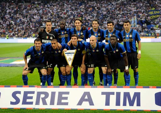 德甲前瞻：汉堡主场强势伤病多，法兰克福交锋往绩14年不败（德甲前瞻：汉堡主场强势但伤兵满营，法兰克福交锋14年不败）