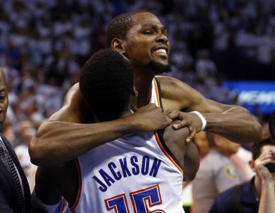 博尼：踢欧冠是我的梦想；今天我们付出了全部，被绝杀很痛苦（博尼：欧冠是我的夙愿；我们拼尽全力仍遭绝杀，令人痛心）