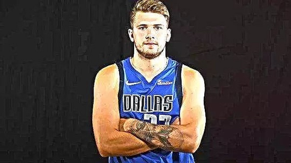 豪气！布里奇斯送队友劳力士表作为圣诞礼物，价值1.5万美元（布里奇斯圣诞大手笔：赠队友劳力士手表，价值约1.5万美元）