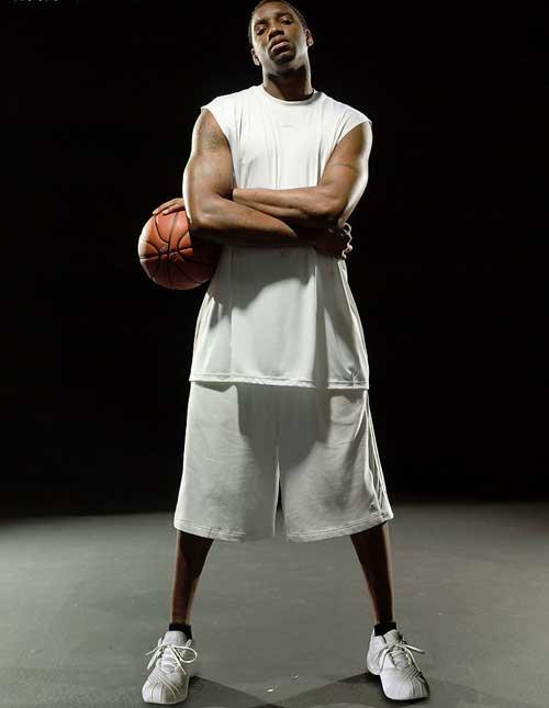 速滑世界杯宁忠岩连场激战已拼下四块奖牌 走出痛苦过往要再攀冬奥巅峰（速滑世界杯宁忠岩鏖战连场斩获四枚奖牌 走出阴霾再冲冬奥巅峰）