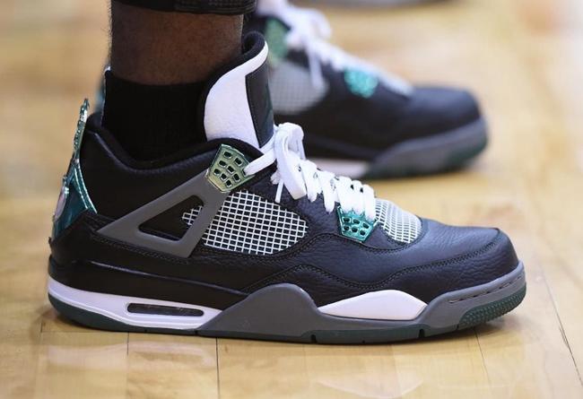 胡荷韬：球队合练才几天，很想拼下来但身体不在最好的状态（胡荷韬：合练仅几天，想拼但身体状态未到最佳）