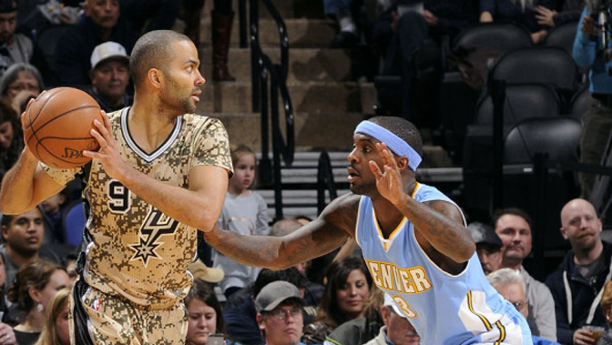 这身体素质完全是怪物级别（这身体素质简直逆天）