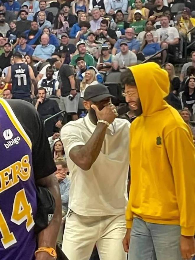 3C：骨上的钢板是我考虑退役原因之一；弗里克说表现好能抽烟（3C：体内钢板让我起了退役念头；弗里克称发挥好可抽烟）