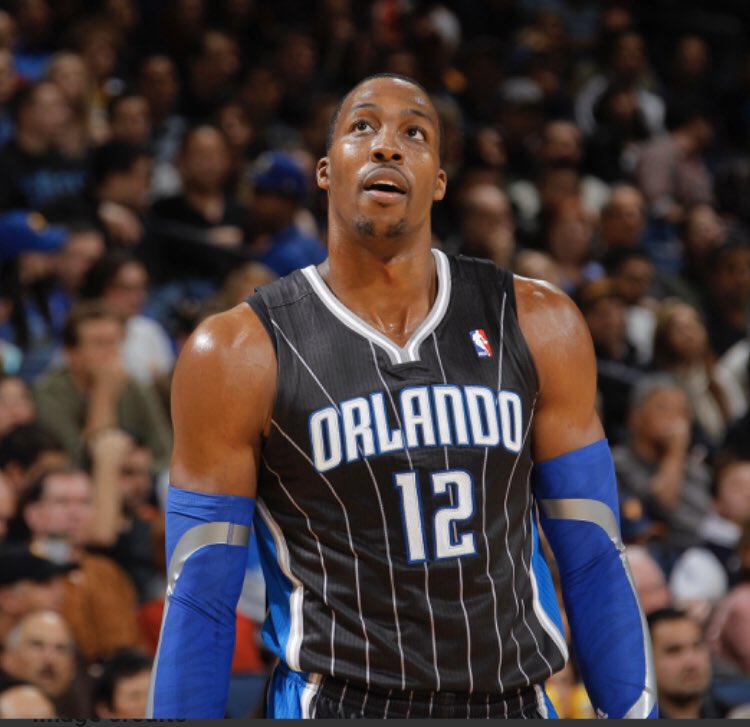 迪马：普利希奇因高烧未随队前往都灵，明日将决定是否出战（迪马济奥：普利希奇高烧未随队赴都灵，能否出战将于明日确定）