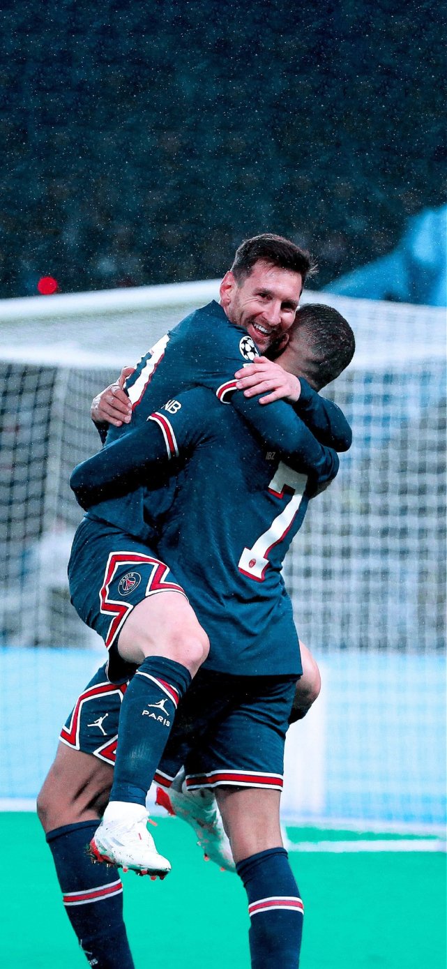 萨默尔：纳格尔斯曼没必要解释这可能是萨内的最后一次机会（萨默尔：纳格尔斯曼不必多言，这或是萨内最后一次机会）