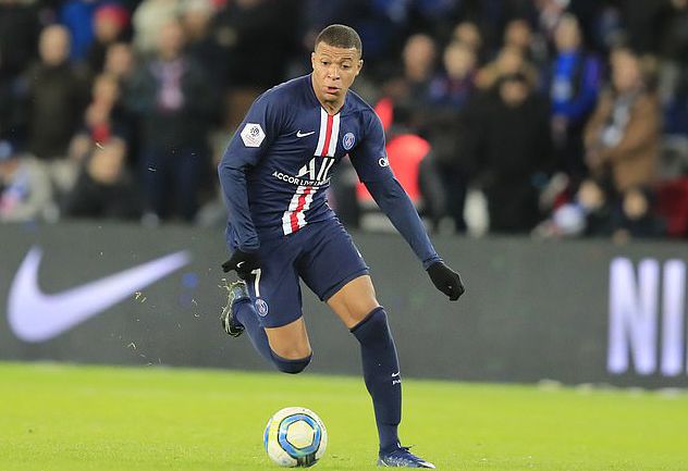 活塞成本赛季雷霆之后，第二支拿到20胜的球队（继雷霆之后，活塞成为本赛季第二支拿到20胜的球队）