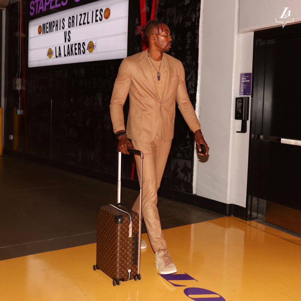 巴萨官方：因外部原因，取消在东京进行的皇马与巴萨传奇赛（巴萨官宣：受外部因素影响，东京皇马与巴萨传奇赛取消）