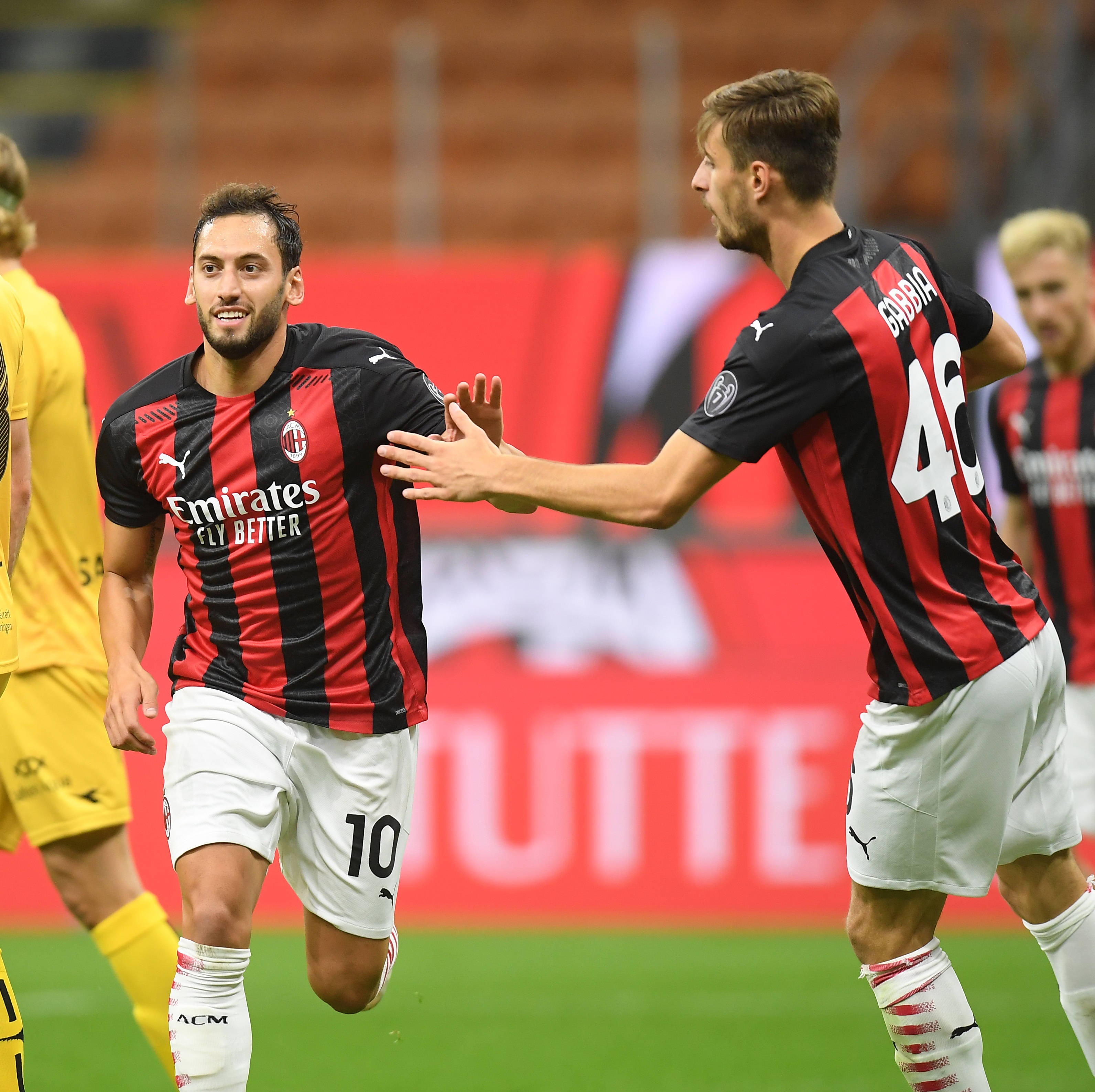 恩梅加：今天丢球丢得太容易，球队的防守还有待加强（恩梅加：今日失球太轻易，球队防守仍待提高）